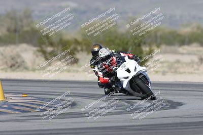 media/Jan-15-2026-Racers Edge (Thu) [[dfebeb70ab]]/3-B Group/Session 4 (Turn 5)/